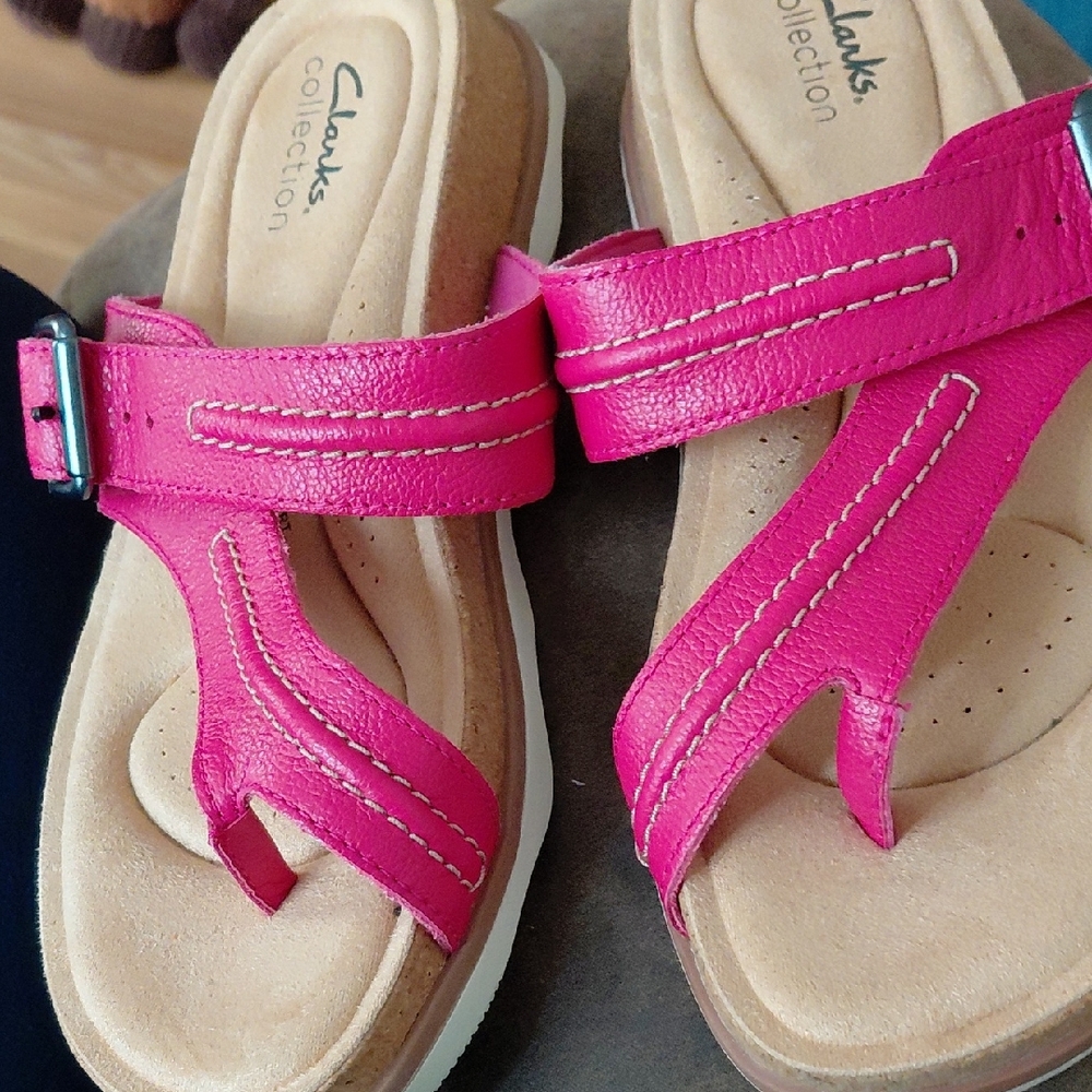 Clarks Collection Pink Sandles  Size 7